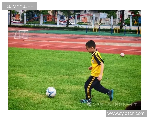 梦中足球赛场的激情与挑战让我重拾对生活的热爱与追求